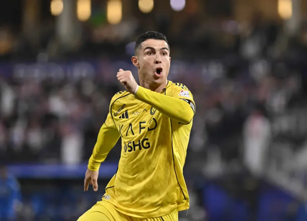 ماتيو رونالدو يسجل هدفًا مذهلاً بأسلوب والده كريستيانو مع النصر
