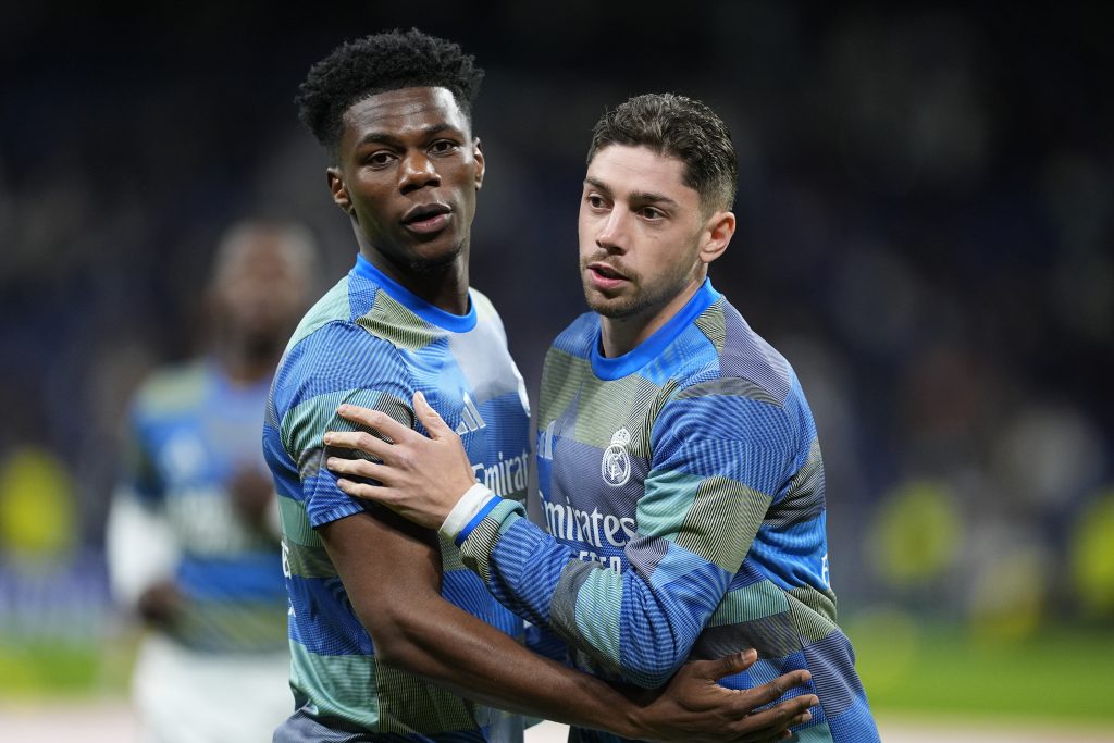 Anthony Gordon Transfer Speculation Heats Up: Arsenal and Bayern Munich Linked