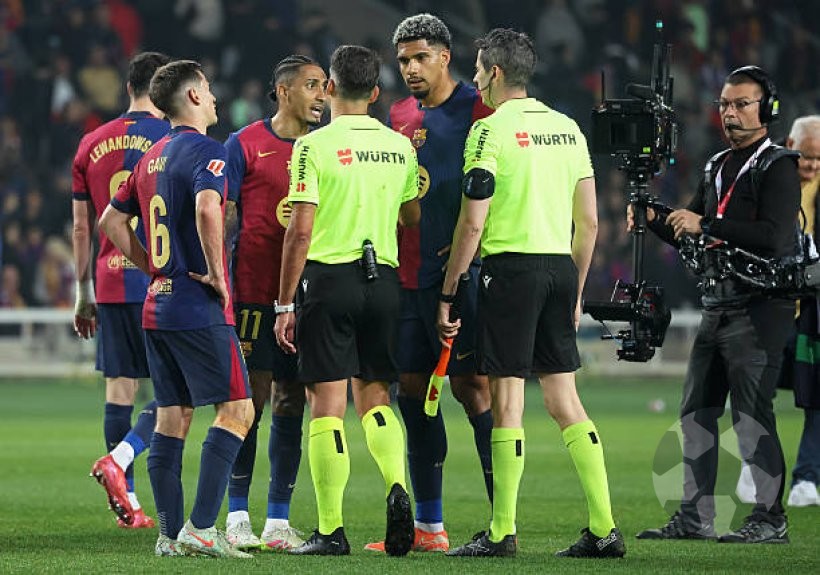 أخطاء تقنية الفيديو برشلونة - برشلونة الأكثر تضررًا من أخطاء تقنية الفيديو في الليجا موسم…