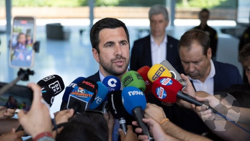ريكيلمي يكشف عن اتفاق سري مع مدرب ريال مدريد الجديد في سباق الرئاسة